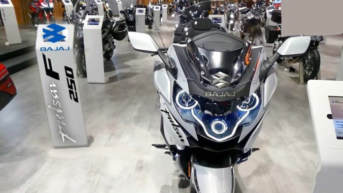bajaj-250cc-bike-teased-officially-